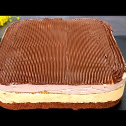 Göttlicher Kuchen  Alle suchen dieses Rezept. Einfach, schnell und lecker.