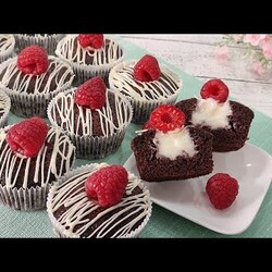 Die werden in 1 Minute verschwinden! Schnelle, leckere und saftige Schokomuffins! Ohne Mixer!