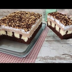 Dieses Rezept kennen nur wenige! Dieser Kuchen schmeckt wie eine echte Torte! Nuss Schokokuchen
