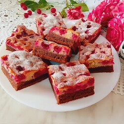 Kolac sa visnjama i kakaom  sa merama na case - savrsena kombinacija / Kuhinja Suncane Staze