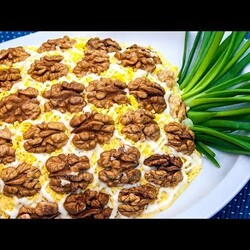 Салат "АНАНАС" – рецепт эффектного и вкусного праздничного салата!