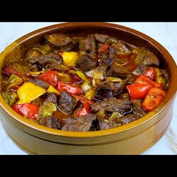 печень с овощами