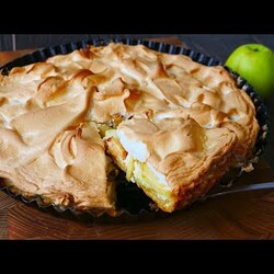 Яблочный Пирог на Творожной Подушке
