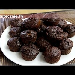 Czekoladowe muffinki z wiśniami :: Skutecznie.Tv [HD]