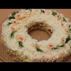 САЛАТ "НЕВЕСТА " ПЕРЕПЛЮНУЛ ПО ПОПУЛЯРНОСТИ ШУБУ И ОЛИВЬЕ