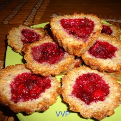 Печенье с малиной