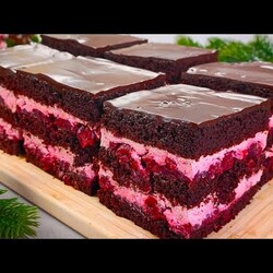 шоколадно-вишнёвый торт