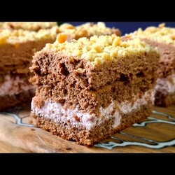 Sekret włoskich szefów kuchni. Znika w ciągu 1 minuty. Proste ciasto czekoladowo-truskawkowe.