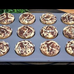 Шоколадно-йогуртовые маффины