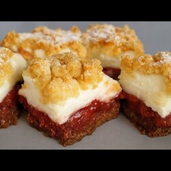 Ciasto z Truskawkami i Pianką – Zawsze Się Udaje!