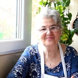 Jedan od najboljih brzih kolača smuti pa sipaj, kolač sa jabukama i grizom