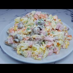 САЛАТ НОВИНКА, который вкуснее классического Оливье. Все гости будут в восторге Салаты на новый год