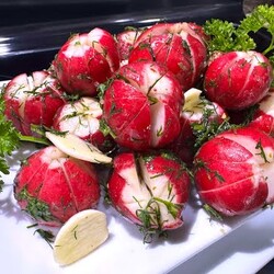 2 Рецепта  ЗАКУСКА ИЗ РЕДИСА к шашлыку и на каждый день,  Витаминный Салат, ЗАКУСКА ИЗ РЕДИСКИ