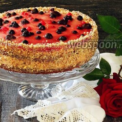 Торт ягодный с зефирным муссом