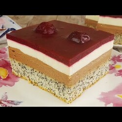 ŚWIĄTECZNE CIASTO WIŚNIOWE Z MAKIEM I PYSZNYM MUSEM - PRZEPIS KTÓREGO SZUKASZ