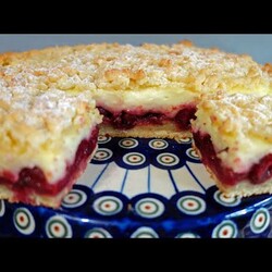 Kruche ciasto z wiśniami Przepis na ciasto z budyniem