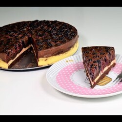 Torta sa kupinama i čokoladom Blackberry Chocolate Cake - Sašina kuhinja