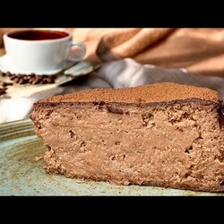 #трюфельнийпиріг простий в приготуванні ,з сиру та бананів , без борошна , можна і без лактози