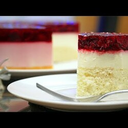 Нежный Сметанно-ягодный торт! Простой рецепт | Кулинарим с Таней