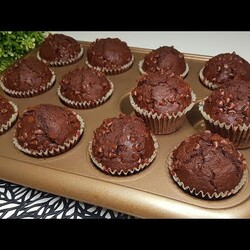 MUFFIN banane e cioccolato. morbidi e soffici! super gustoso e scompare un attimo!!