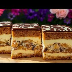 Ciasto jest mięciutkie jak puch! Po prostu rozpływa się w ustach!