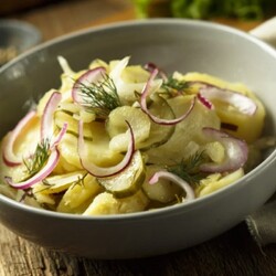 20 салатов с солеными огурцами, которые всегда получаются вкусными