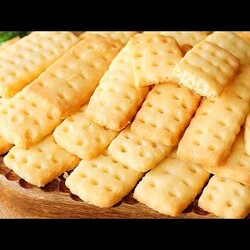 ОСТАНОВИТЬСЯ СЛОЖНО! СЫРНЫЕ КРЕКЕРЫ. Готовим за МИНУТЫ! Рецепт сырного ПЕЧЕНЬЯ! Тает во РТУ!