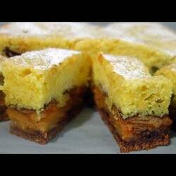 Szarlotka Babci. Pyszne i niedrogie ciasto z jabłkami, prosty jabłecznik