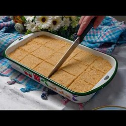 Brzi, sočni kolač sa šljivama.