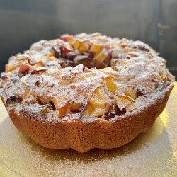 Nuovo кекс с фруктами