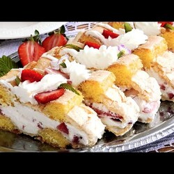 Пирожные *Полоски кардинале*