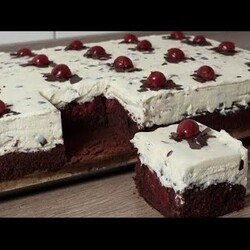 Mein Familienrezept für unwiderstehlich leckere Schwarzwälder Kirschschnitten! Einfach super saftig!