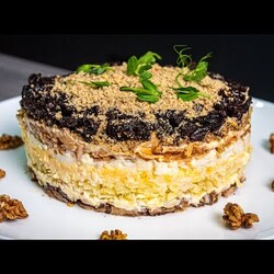 Тот самый САЛАТ СО ШПРОТАМИ который Всё будут ЖДАТЬ на ПРАЗДНИЧНОМ СТОЛЕ!