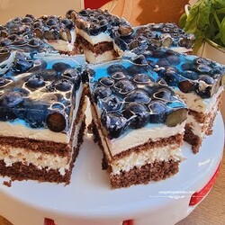 Wuzetka z borówkami i galaretką, po prostu pychotka ! Idealna na każdą okazję lub bez okazji #ciasto