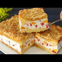 Der Kuchen ist so lecker, dass ich ihn fast jeden Tag backe. Kuchen, der auf der Zunge zergeht.