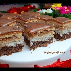 Ciasto jabłkowo -kokosowe z chałwową polewą #ciasto #prostyprzepis