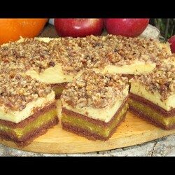 ciasto Jesienny Rarytas (kakaowe z jabłkami, orzechami i budyniem)