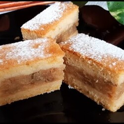 Bakina kuhinja- fini mekani sočni kolač sa jabukama i grizom