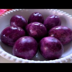 Как КРАСИВО Покрасить Яйца без КРАСИТЕЛЕЙ на Пасху 2024 ! Бабушка соседка научила меня!.Давноо