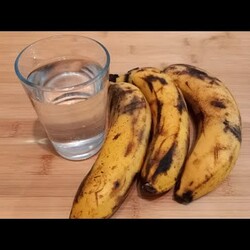 Samo dodajte vodu u tri zrele banane! Bit ćete zadivljeni!-Banana cake