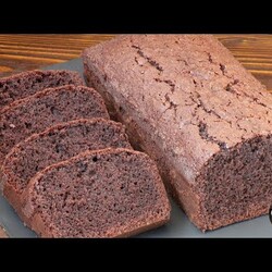 Babka czekoladowa - pulchna, wilgotna i długo trzyma świeżość