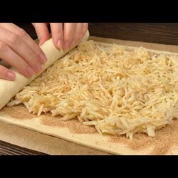 десерт из слоёного теста и яблок