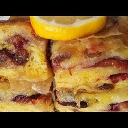 Bakina kuhinja- prelivena sočna pita sa šljivama