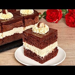 Die „Kinder Schoko Bons“-Torte ist ein wahrer Genuss! Köstlicher italienischer Schokoladenkuchen!