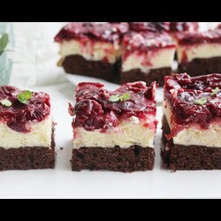 SERNIK NA BISZKOPCIE Z WIŚNIAMI  #sweet #cheesecake #sernik #ciasto #ciasta