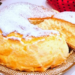 ЭТО ПРОСТО БОМБА! ТАКОГО ПЫШНОГО ТОРТА У МЕНЯ ЕЩЕ НЕ БЫЛО! ЭТОТ ПИРОГ МОЖНО ЕСТЬ ГУБАМИ!