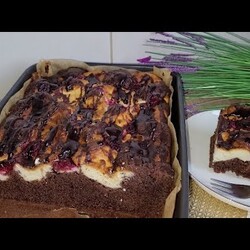 Murzynek z serem i wiśniami