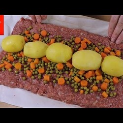 HIC GÖRMEDIGINIZ COK FARKLI DEGISIK PATATESLI KÖFTE TARIFI. PATATES BOMBASI LEZZETLI EFSANE ANAYEMEK