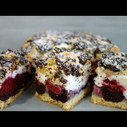 Kruche ciasto z wiśniami. Pleśniak z wiśniami, smakuje jak u babci