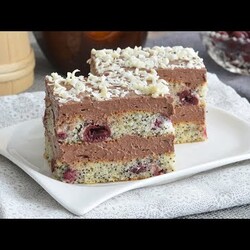 Odličan čokoladni kolač s makom i višnjama!